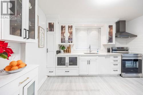 520 Elm Road, Whitchurch-Stouffville, ON - Indoor Photo Showing Kitchen