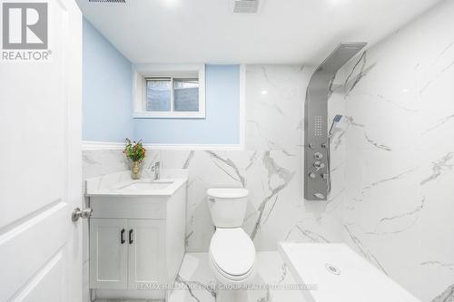 520 Elm Road, Whitchurch-Stouffville, ON - Indoor Photo Showing Bathroom