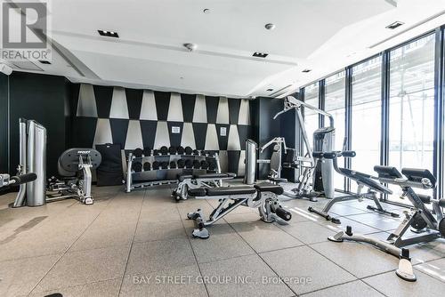 1401 - 8 Eglinton Avenue E, Toronto, ON - Indoor Photo Showing Gym Room