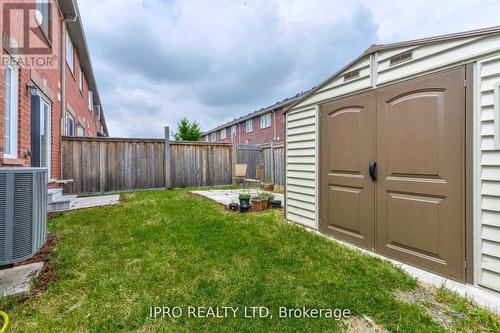 Upper - 1039 Diefenbaker Street, Milton, ON - Outdoor