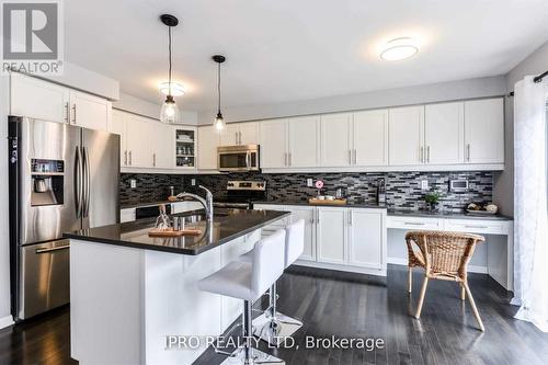 Upper - 1039 Diefenbaker Street, Milton, ON - Indoor Photo Showing Kitchen With Stainless Steel Kitchen With Upgraded Kitchen