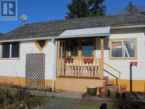 6979 Egmont Street, Powell River, BC - Outdoor