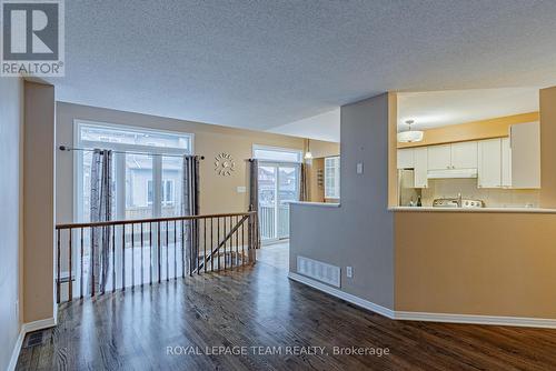 403 Fosterbrook Way, Ottawa, ON - Indoor Photo Showing Other Room