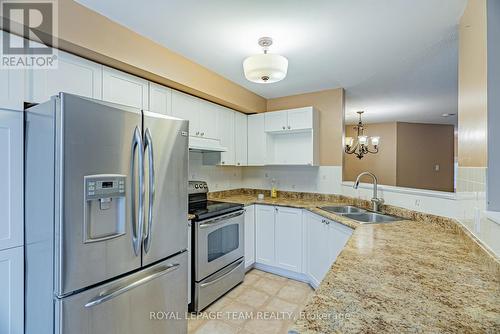 403 Fosterbrook Way, Ottawa, ON - Indoor Photo Showing Kitchen With Double Sink