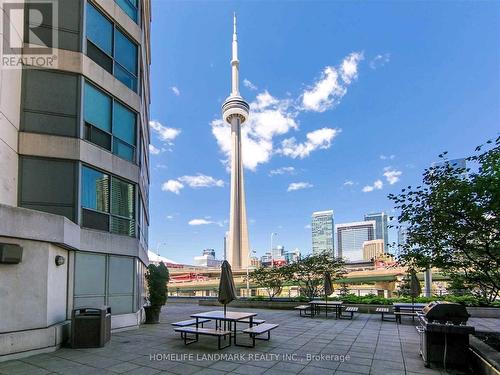 206 - 228 Queens Quay W, Toronto, ON - Outdoor