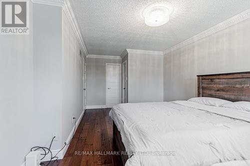 66 Stratton Crescent, Whitby, ON - Indoor Photo Showing Bedroom