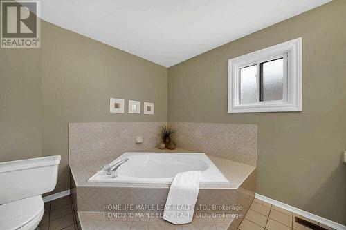 109 Major Wm Sharpe Drive, Brampton, ON - Indoor Photo Showing Bathroom