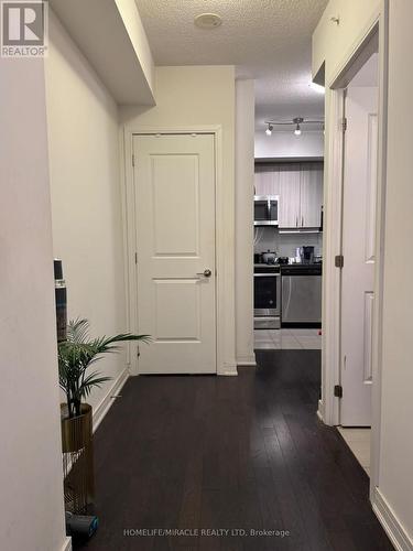 514 - 9199 Yonge Street, Richmond Hill, ON - Indoor Photo Showing Other Room