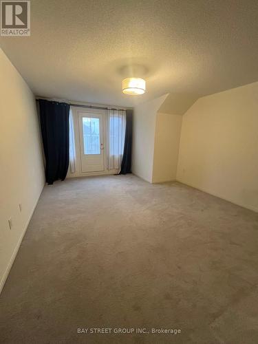 107 William F Bell Parkway, Richmond Hill, ON - Indoor Photo Showing Other Room