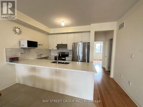 107 William F Bell Parkway, Richmond Hill, ON - Indoor Photo Showing Kitchen With Double Sink