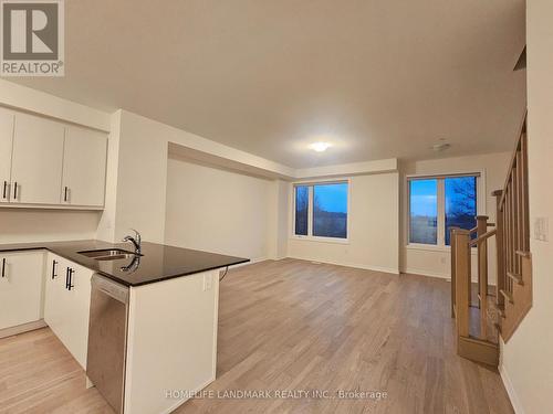 3167 Elgin Mills Road E, Markham, ON - Indoor Photo Showing Kitchen With Double Sink