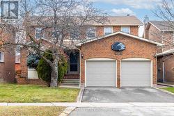 2093 THE CHASE  Mississauga, ON L5M 3B8