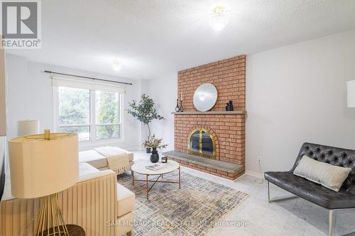 2093 The Chase, Mississauga, ON - Indoor Photo Showing Living Room With Fireplace