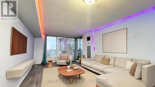 1608 - 430 Mclevin Avenue, Toronto, ON - Indoor Photo Showing Living Room