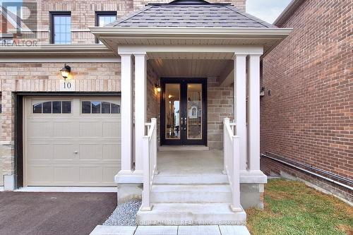 10 Meadow Vista Crescent, East Gwillimbury, ON - Outdoor