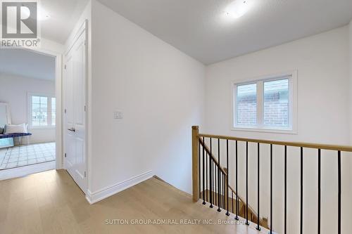 10 Meadow Vista Crescent, East Gwillimbury, ON - Indoor Photo Showing Other Room