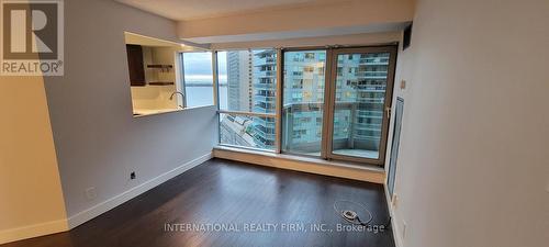 1813 - 10 Yonge Street, Toronto, ON - Indoor Photo Showing Other Room