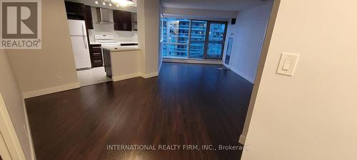 1813 - 10 Yonge Street, Toronto, ON - Indoor