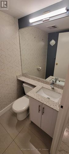 1813 - 10 Yonge Street, Toronto, ON - Indoor Photo Showing Bathroom