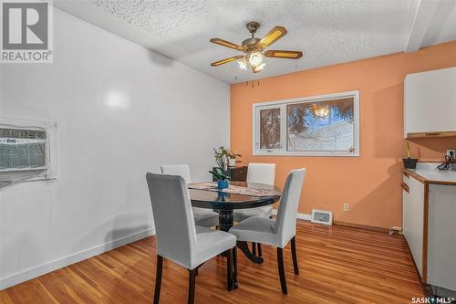 2205 Broadway Avenue, Saskatoon, SK - Indoor Photo Showing Dining Room