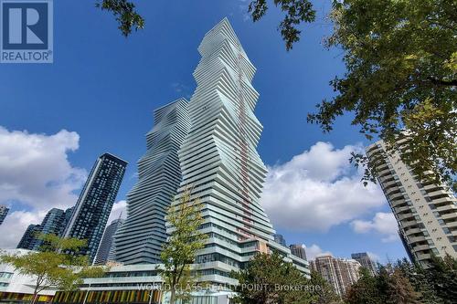 4210 - 3883 Quartz Road N, Mississauga, ON - Outdoor With Facade