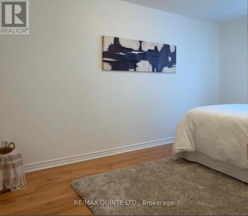 102 Cedar Street, Brighton, ON - Indoor Photo Showing Bedroom