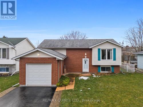 102 Cedar Street, Brighton, ON - Outdoor With Facade