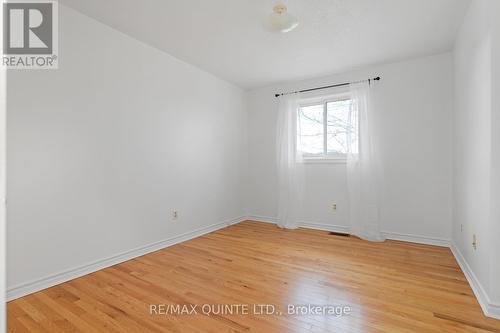 102 Cedar Street, Brighton, ON - Indoor Photo Showing Other Room