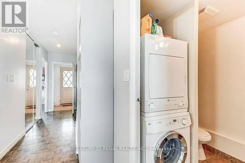 417 - 1000 Cedarglen Gate, Mississauga, ON - Indoor Photo Showing Laundry Room