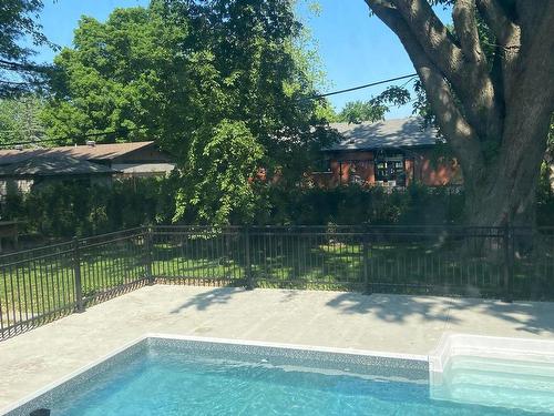 Piscine - 195 Rue D'Anjou, Saint-Bruno-De-Montarville, QC - Outdoor With In Ground Pool