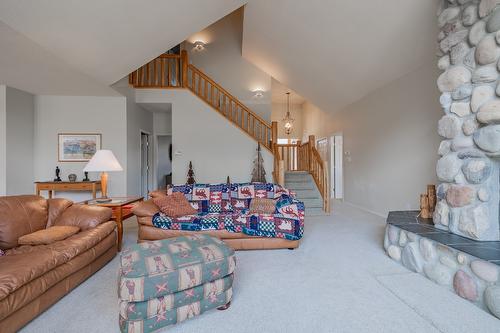 5214 Riverside Drive, Fairmont Hot Springs, BC - Indoor