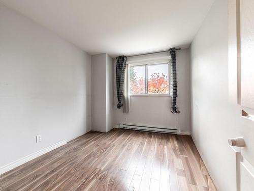 Bedroom - 6770 Av. Tisserand, Brossard, QC - Indoor Photo Showing Other Room