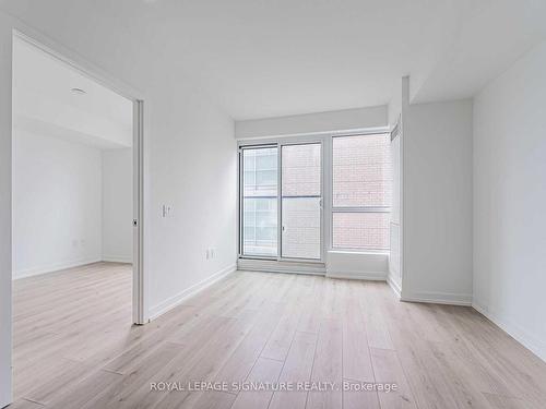 1210-395 Bloor St E, Toronto, ON - Indoor Photo Showing Other Room