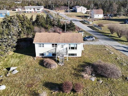 39 Robie Street, Clark'S Harbour, NS 