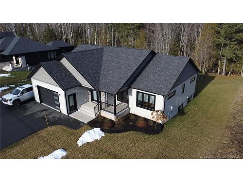 215 Youghall Dr, Bathurst, NB 