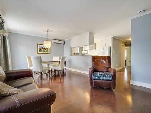 Vue d'ensemble - 4-320 Rue Cherrier, Saint-Jérôme, QC - Indoor Photo Showing Living Room