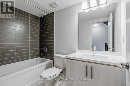 199 - 10 Lloyd Janes Lane, Toronto, ON - Indoor Photo Showing Bathroom