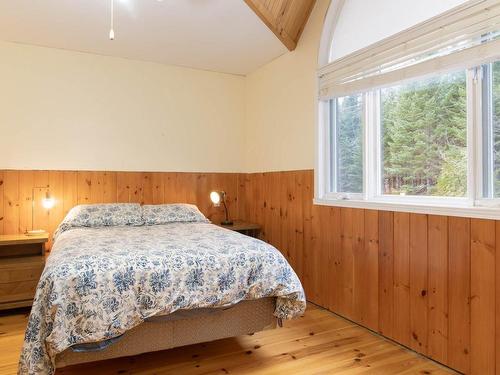 Chambre Ã Â coucher - 264 Ch. Fyon, Ivry-Sur-Le-Lac, QC - Indoor Photo Showing Bedroom