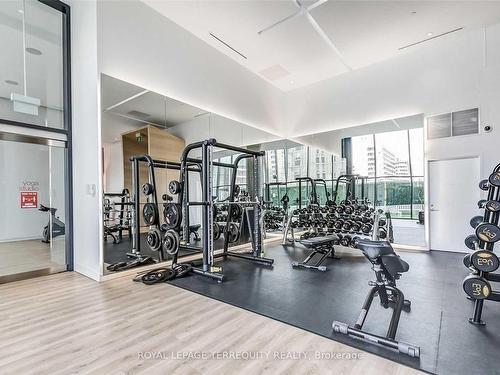 2605-185 Roehampton Ave, Toronto, ON - Indoor Photo Showing Gym Room