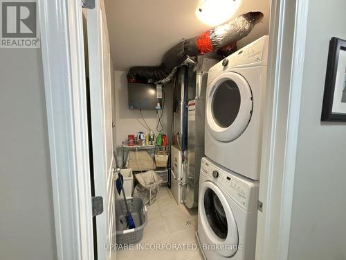 624 Danaca Private, Ottawa, ON - Indoor Photo Showing Laundry Room