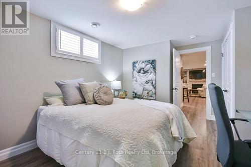 502 Aberdeen Boulevard, Midland, ON - Indoor Photo Showing Bedroom