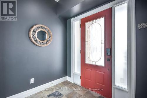 502 Aberdeen Boulevard, Midland, ON - Indoor Photo Showing Other Room