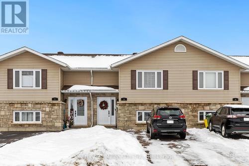 3 William Thomas Drive, Petawawa, ON - Outdoor With Facade