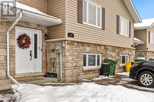 3 William Thomas Drive, Petawawa, ON - Outdoor