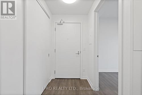 1202 - 185 Alberta Avenue, Toronto, ON - Indoor Photo Showing Other Room