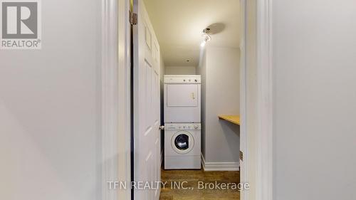 Main - 1048 Gilmore Avenue, Innisfil, ON - Indoor Photo Showing Laundry Room