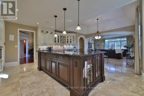 4318 Lakeshore Road, Burlington, ON - Indoor Photo Showing Kitchen With Upgraded Kitchen