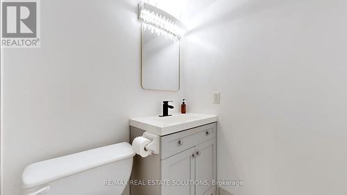 1809 - 233 Beecroft Road, Toronto, ON - Indoor Photo Showing Bathroom