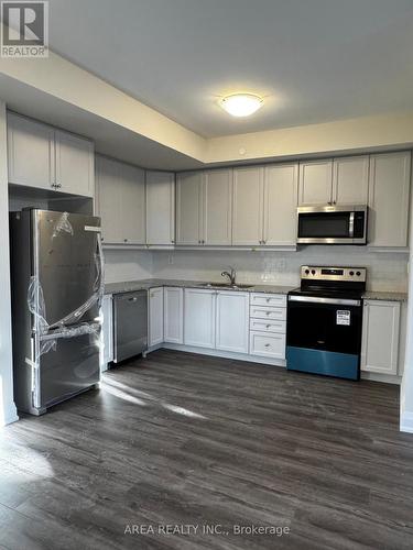 125 - 8175 Britannia Road, Milton, ON - Indoor Photo Showing Kitchen