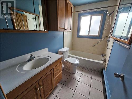 440 Mckim Street, Sudbury, ON - Indoor Photo Showing Bathroom